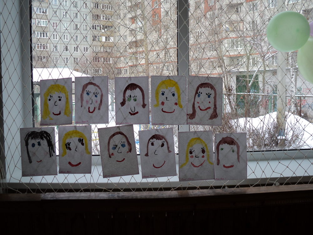 http://www.berezka332.ru/image/stranichka-instruktora-fizkultury/konsultatsii-dlya-roditeley/mama-poigray-so-mnoy/dsc00741.jpg